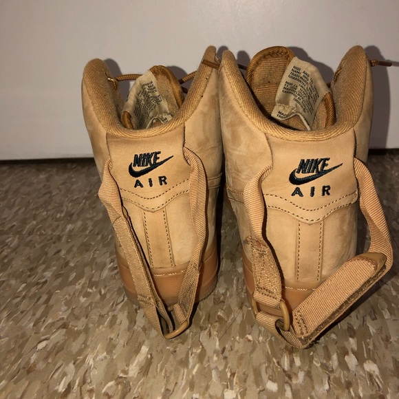 Nike Air Force 1 ‘07 LV8 WB ‘Flax’ - Picture 2 of 3